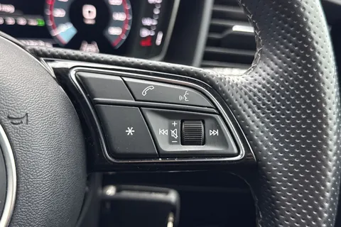 BD71JFK Audi A1 S line 30 TFSI  110 PS S tronic Thumbnail #49