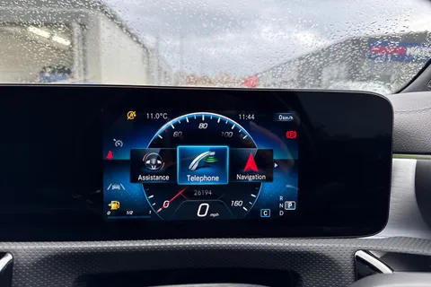 KE22OVK Mercedes-Benz A Class 1.3 A200 AMG Line Edition (Executive) 7G-DCT Euro 6 (s/s) 5dr Thumbnail #47