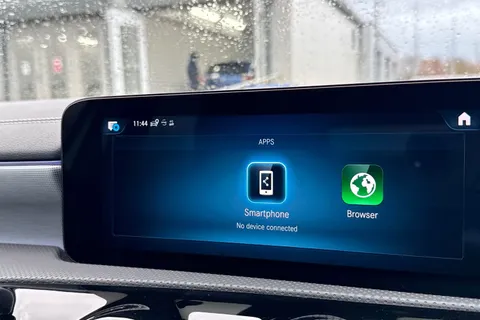 KE22OVK Mercedes-Benz A Class 1.3 A200 AMG Line Edition (Executive) 7G-DCT Euro 6 (s/s) 5dr Thumbnail #52