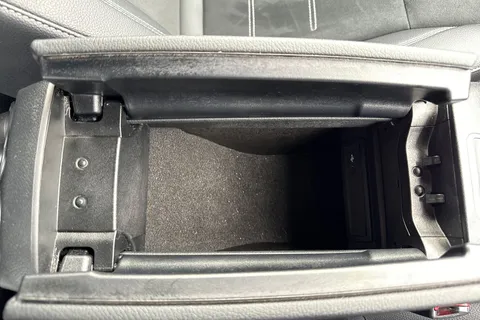 KE22OVK Mercedes-Benz A Class 1.3 A200 AMG Line Edition (Executive) 7G-DCT Euro 6 (s/s) 5dr Thumbnail #59