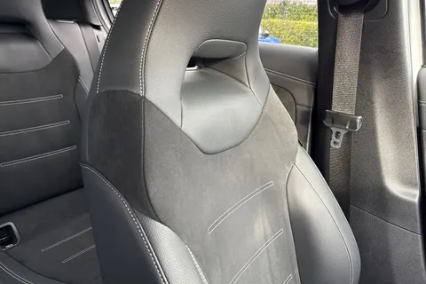 KE22OVK Mercedes-Benz A Class 1.3 A200 AMG Line Edition (Executive) 7G-DCT Euro 6 (s/s) 5dr Thumbnail #60