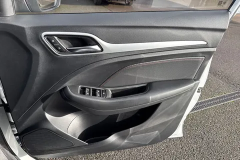 DG72WUV MG Mg Zs 1.5 VTi-TECH Excite Euro 6 (s/s) 5dr Thumbnail #22