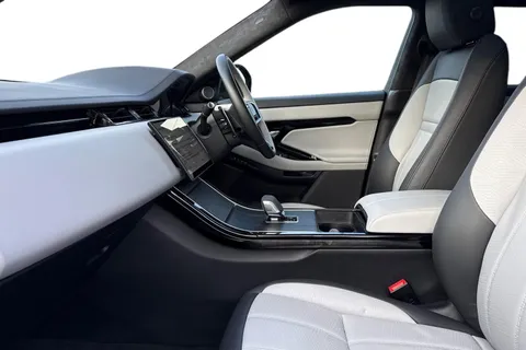 KO74EZZ Land Rover Range Rover Evoque 2.0 D200 Autobiography 5dr Thumbnail #4