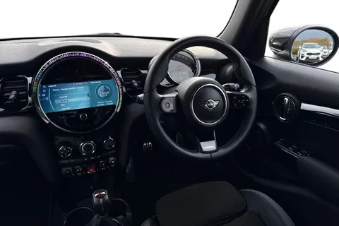 PK22AEB Mini Hatch 1.5 Cooper Sport Euro 6 (s/s) 5dr Thumbnail #19