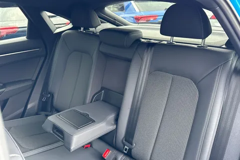 DC72LMX Audi Q3 1.5 TFSI CoD 35 Black Edition Sportback S Tronic Euro 6 (s/s) 5dr Thumbnail #20