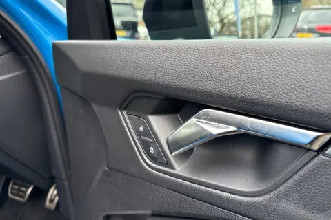 DC72LMX Audi Q3 1.5 TFSI CoD 35 Black Edition Sportback S Tronic Euro 6 (s/s) 5dr Thumbnail #22