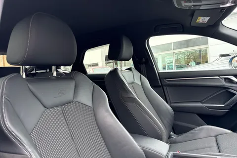 DC72LMX Audi Q3 1.5 TFSI CoD 35 Black Edition Sportback S Tronic Euro 6 (s/s) 5dr Thumbnail #25