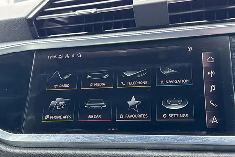 DC72LMX Audi Q3 1.5 TFSI CoD 35 Black Edition Sportback S Tronic Euro 6 (s/s) 5dr Thumbnail #29