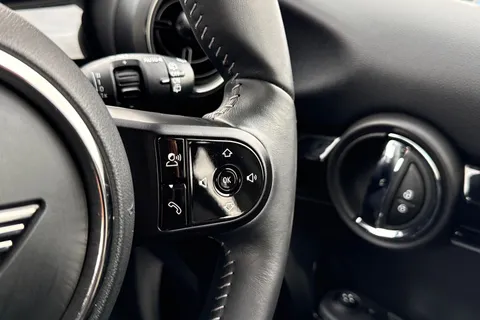 PK22AEB Mini Hatch 1.5 Cooper Sport Euro 6 (s/s) 5dr Thumbnail #39