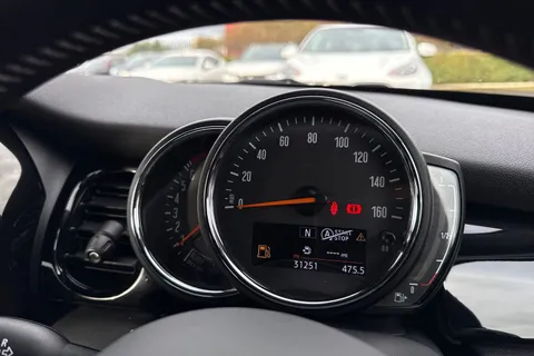 PK22AEB Mini Hatch 1.5 Cooper Sport Euro 6 (s/s) 5dr Thumbnail #43