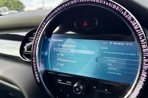 PK22AEB Mini Hatch 1.5 Cooper Sport Euro 6 (s/s) 5dr Thumbnail #44