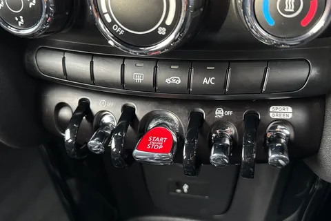 PK22AEB Mini Hatch 1.5 Cooper Sport Euro 6 (s/s) 5dr Thumbnail #51