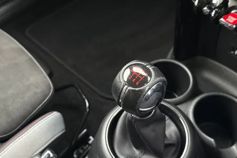 PK22AEB Mini Hatch 1.5 Cooper Sport Euro 6 (s/s) 5dr Thumbnail #54