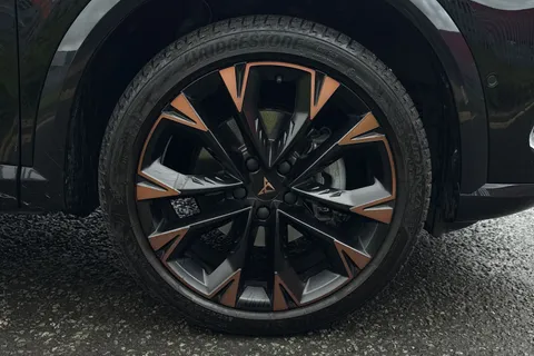 DF25LMK CUPRA Formentor 1.5 eTSI V3 DSG Euro 6 (s/s) 5dr Thumbnail #13