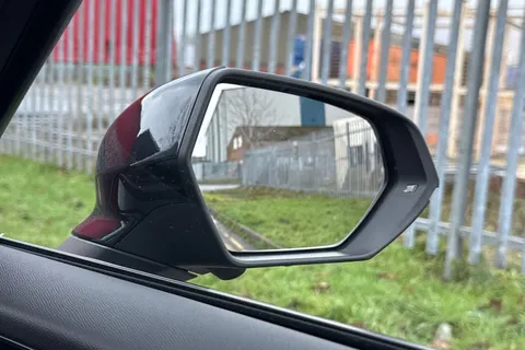 DF25LMK CUPRA Formentor 1.5 eTSI V3 DSG Euro 6 (s/s) 5dr Thumbnail #21