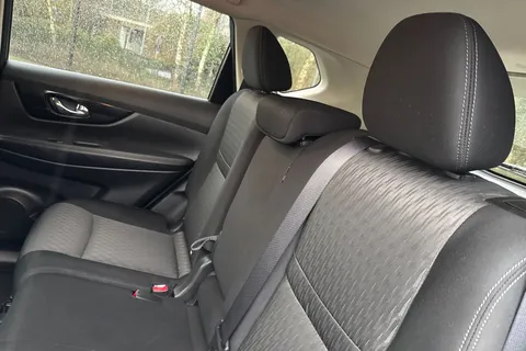 LY70ENJ Nissan X-Trail 1.3 DIG-T N-Connecta DCT Auto Euro 6 (s/s) 5dr Thumbnail #20