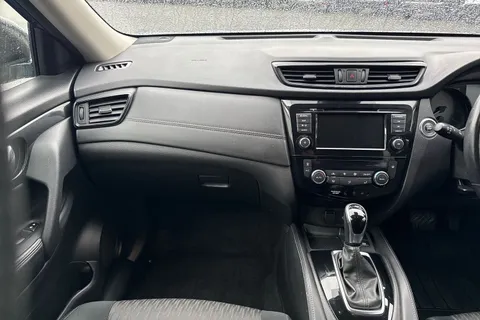 LY70ENJ Nissan X-Trail 1.3 DIG-T N-Connecta DCT Auto Euro 6 (s/s) 5dr Thumbnail #21