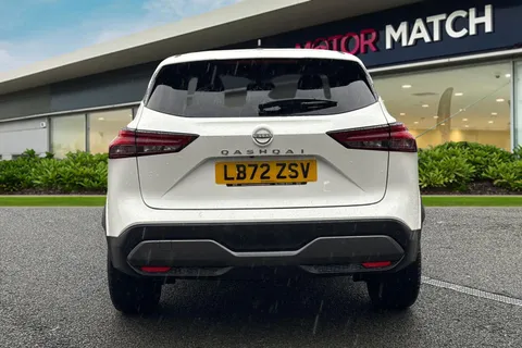 LB72ZSV Nissan Qashqai 1.3 DIG-T MHEV N-Connecta XTRON Euro 6 (s/s) 5dr Thumbnail #5