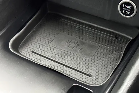 LB72ZSV Nissan Qashqai 1.3 DIG-T MHEV N-Connecta XTRON Euro 6 (s/s) 5dr Thumbnail #39