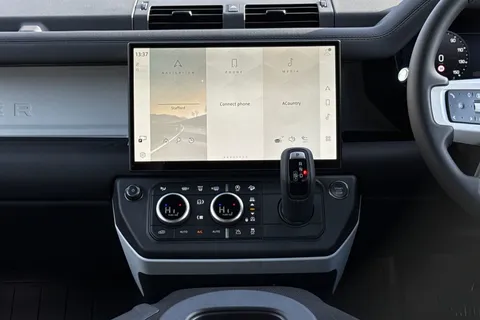 DL75EYZ Land Rover Defender 90 3.0 D250 Hard Top S Thumbnail #15