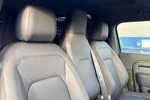 DL75EYZ Land Rover Defender 90 3.0 D250 Hard Top S Thumbnail #22