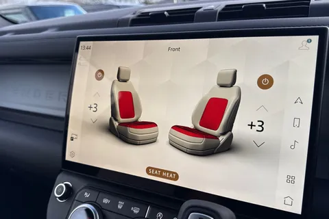 DL75EYZ Land Rover Defender 90 3.0 D250 Hard Top S Thumbnail #42