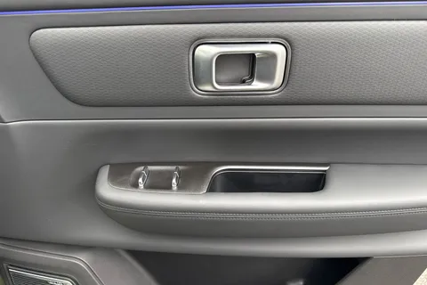  Jaecoo 7 1.5T SHS 18.3kWh Luxury Auto Euro 6 (s/s) 5dr Thumbnail #18