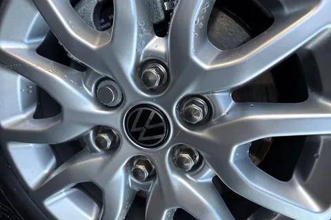 MF75FGG Volkswagen T32 T32 Panel Van Commerce Pro LWB 150 PS 2.0 TDI 8sp Automatic Thumbnail #25