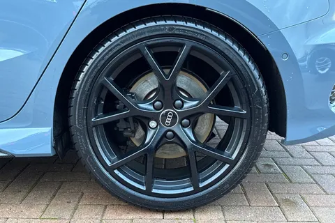 GV73KVJ Audi RS 3 RS 3 Sportback Carbon Black   400 PS S tronic Thumbnail #14