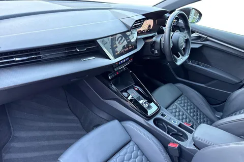 GV73KVJ Audi RS 3 RS 3 Sportback Carbon Black   400 PS S tronic Thumbnail #16