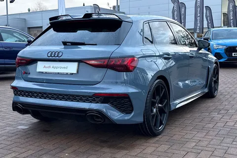GV73KVJ Audi RS 3 RS 3 Sportback Carbon Black   400 PS S tronic Thumbnail #27