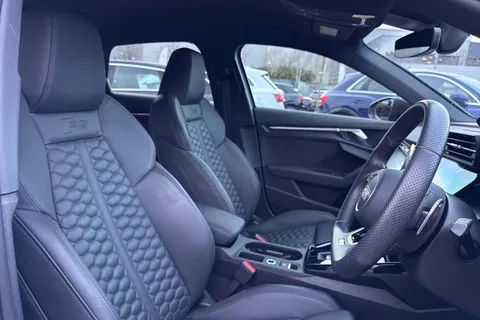 GV73KVJ Audi RS 3 RS 3 Sportback Carbon Black   400 PS S tronic Thumbnail #46