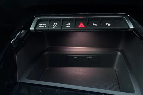 GV73KVJ Audi RS 3 RS 3 Sportback Carbon Black   400 PS S tronic Thumbnail #60