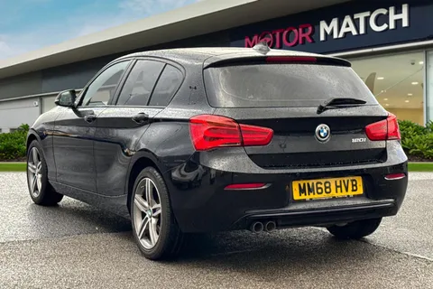 MM68HVB BMW 1 Series 2.0 120i GPF Sport Auto Euro 6 (s/s) 5dr Thumbnail #3