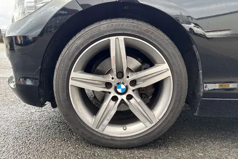 MM68HVB BMW 1 Series 2.0 120i GPF Sport Auto Euro 6 (s/s) 5dr Thumbnail #13