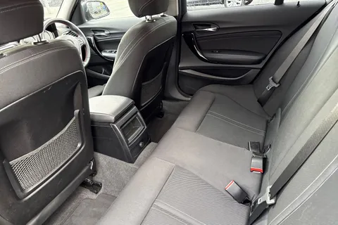 MM68HVB BMW 1 Series 2.0 120i GPF Sport Auto Euro 6 (s/s) 5dr Thumbnail #35