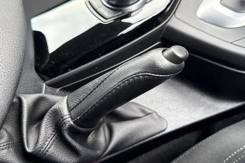 MM68HVB BMW 1 Series 2.0 120i GPF Sport Auto Euro 6 (s/s) 5dr Thumbnail #53