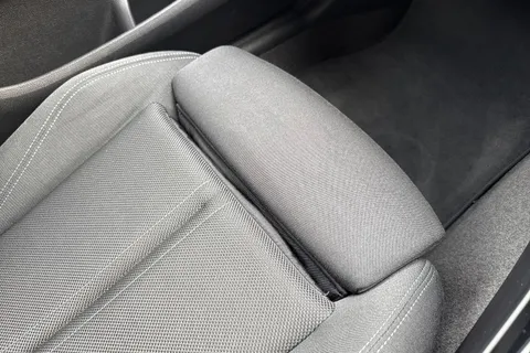 MM68HVB BMW 1 Series 2.0 120i GPF Sport Auto Euro 6 (s/s) 5dr Thumbnail #57