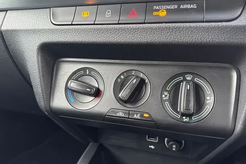 DE19VYZ Škoda Fabia 1.0 SE Euro 6 (s/s) 5dr Thumbnail #20