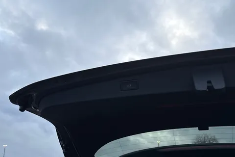 YP75FEM Volkswagen Tiguan 1.5 eTSI 150 Match 5dr DSG Thumbnail #32