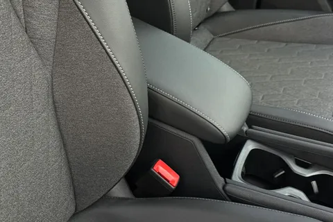 YP75FEM Volkswagen Tiguan 1.5 eTSI 150 Match 5dr DSG Thumbnail #35