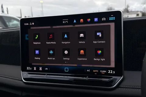 YP75FEM Volkswagen Tiguan 1.5 eTSI 150 Match 5dr DSG Thumbnail #39