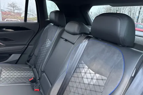 YR25UUD Volkswagen Tiguan 2.0 TDI R-Line 5dr DSG Thumbnail #14