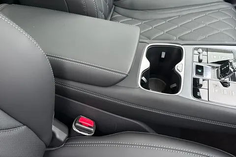 DG75PHN BYD Sealion 7 82.5kWh Comfort Auto 5dr Thumbnail #43