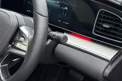 DG75PHN BYD Sealion 7 82.5kWh Comfort Auto 5dr Thumbnail #45