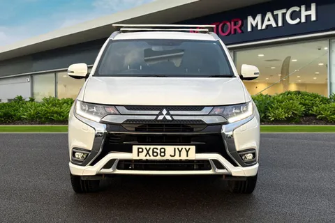 PX68JYY Mitsubishi Outlander 2.4h TwinMotor 13.8kWh 4h CVT 4WD Euro 6 (s/s) 5dr Thumbnail #7