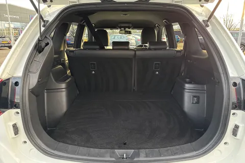 PX68JYY Mitsubishi Outlander 2.4h TwinMotor 13.8kWh 4h CVT 4WD Euro 6 (s/s) 5dr Thumbnail #8