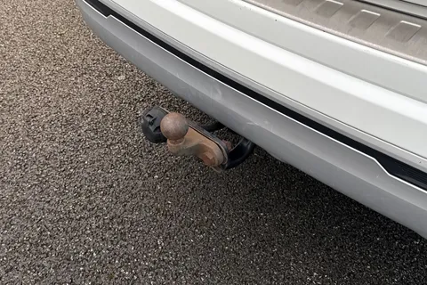 PX68JYY Mitsubishi Outlander 2.4h TwinMotor 13.8kWh 4h CVT 4WD Euro 6 (s/s) 5dr Thumbnail #34