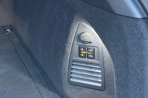 AU75NPJ Volkswagen Touareg 3.0 V6 TDI 4Motion 286 Black Edition 5dr Tip Auto | Tow Bar | Heated Seats Thumbnail #47