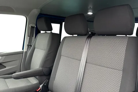 MA24GJZ Volkswagen Transporter 2.0 TDI 150 Highline Kombi Van DSG Thumbnail #10
